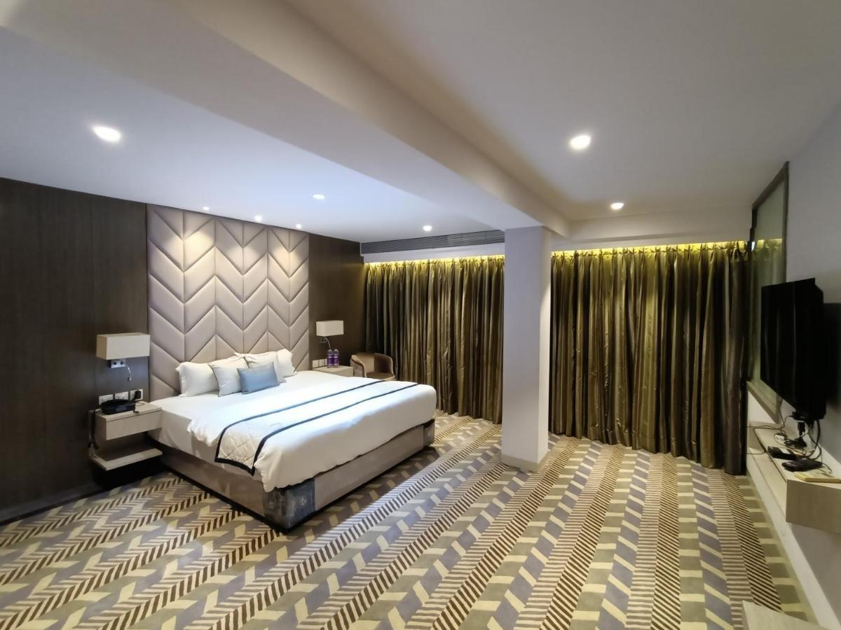 Hotel Highway Inn Mumbai Exterior foto