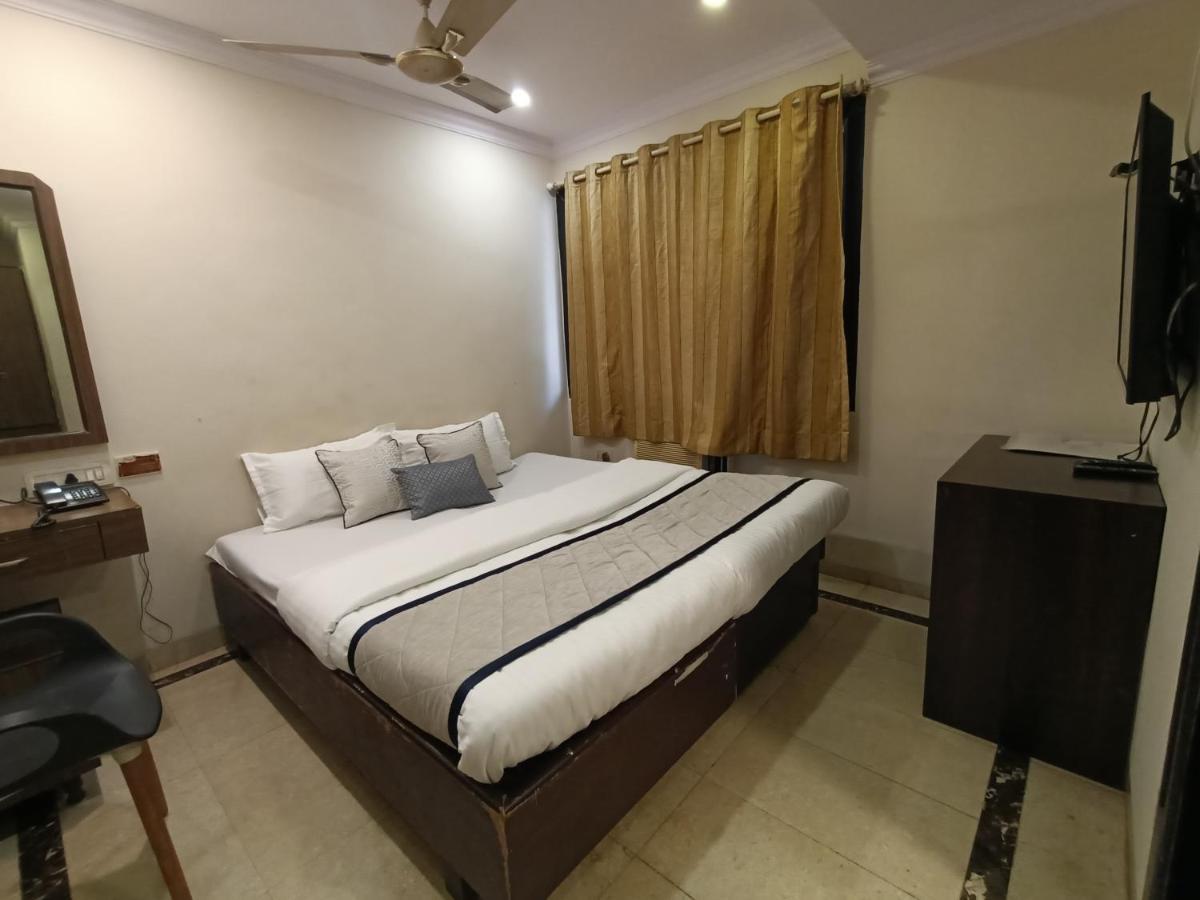 Hotel Highway Inn Mumbai Exterior foto
