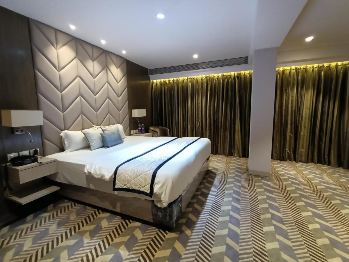 Hotel Highway Inn Mumbai Exterior foto