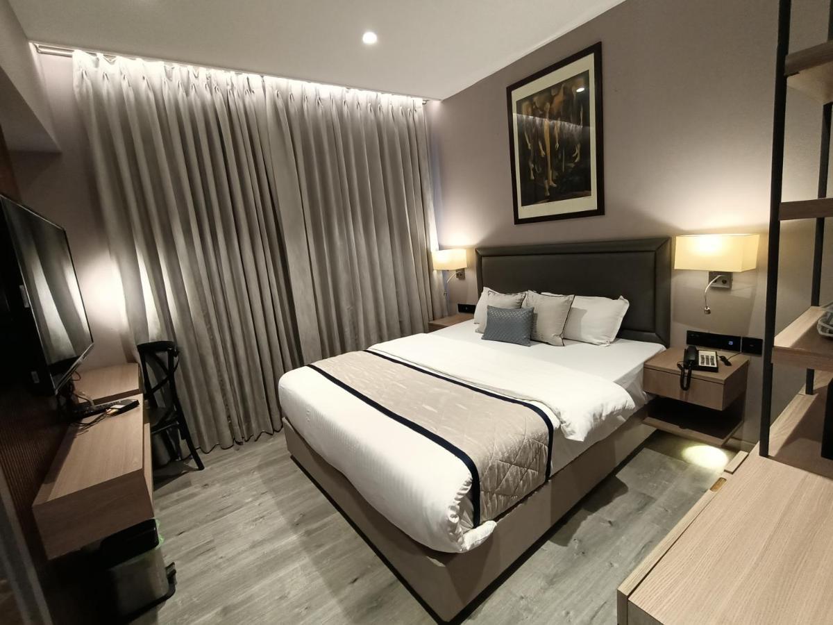 Hotel Highway Inn Mumbai Exterior foto