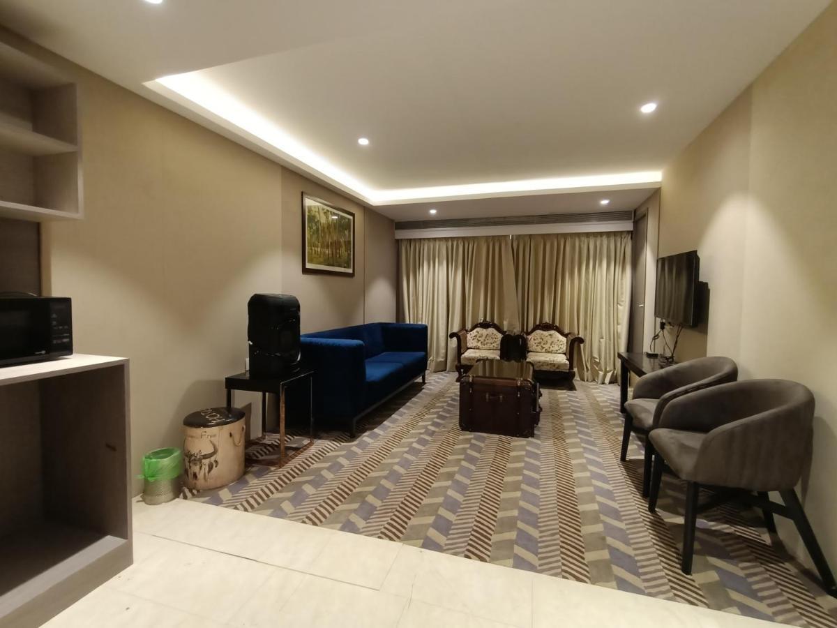 Hotel Highway Inn Mumbai Exterior foto